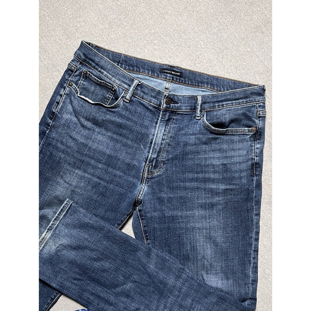 Lucky Brand Jeans Men’s 36x30.5 Blue 410 Athletic Slim Fit Stretch Medium Wash